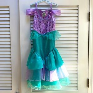 Disney Ariel Mermaid costume 🧜🏻‍♀️ 🐚 Size 5/6